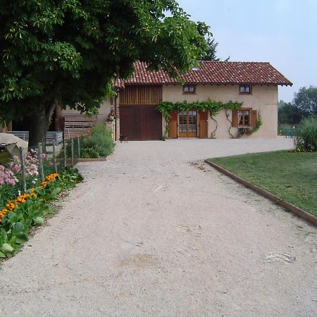 Domaine Des Charmilles Hotel Mantenay-Montlin Exterior photo